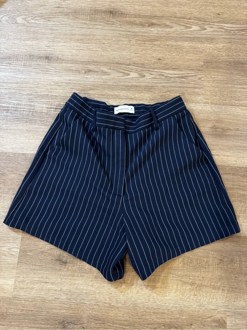 Abercrombie & Fitch Navy Pinstripe Trouser Shorts | M